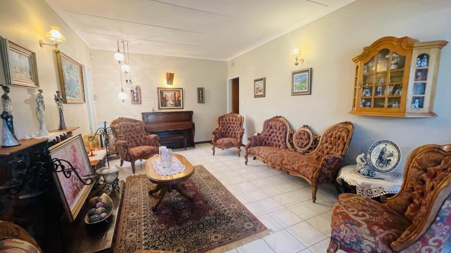 4 Bedroom Property for Sale in Potchefstroom South North West